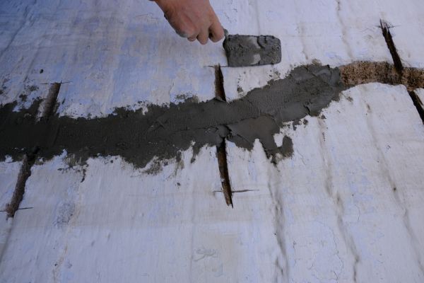 Concrete Fissure Repair in Albany